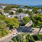 Isabella Beach
